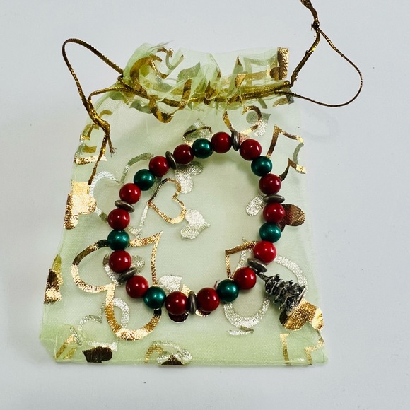 Beaded Elastic Christmas Bracelet with Tree Charm, New - Picture 2 of 5